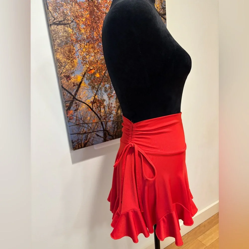 Red Ruffle Skort - Women - Picture 2 of 6
